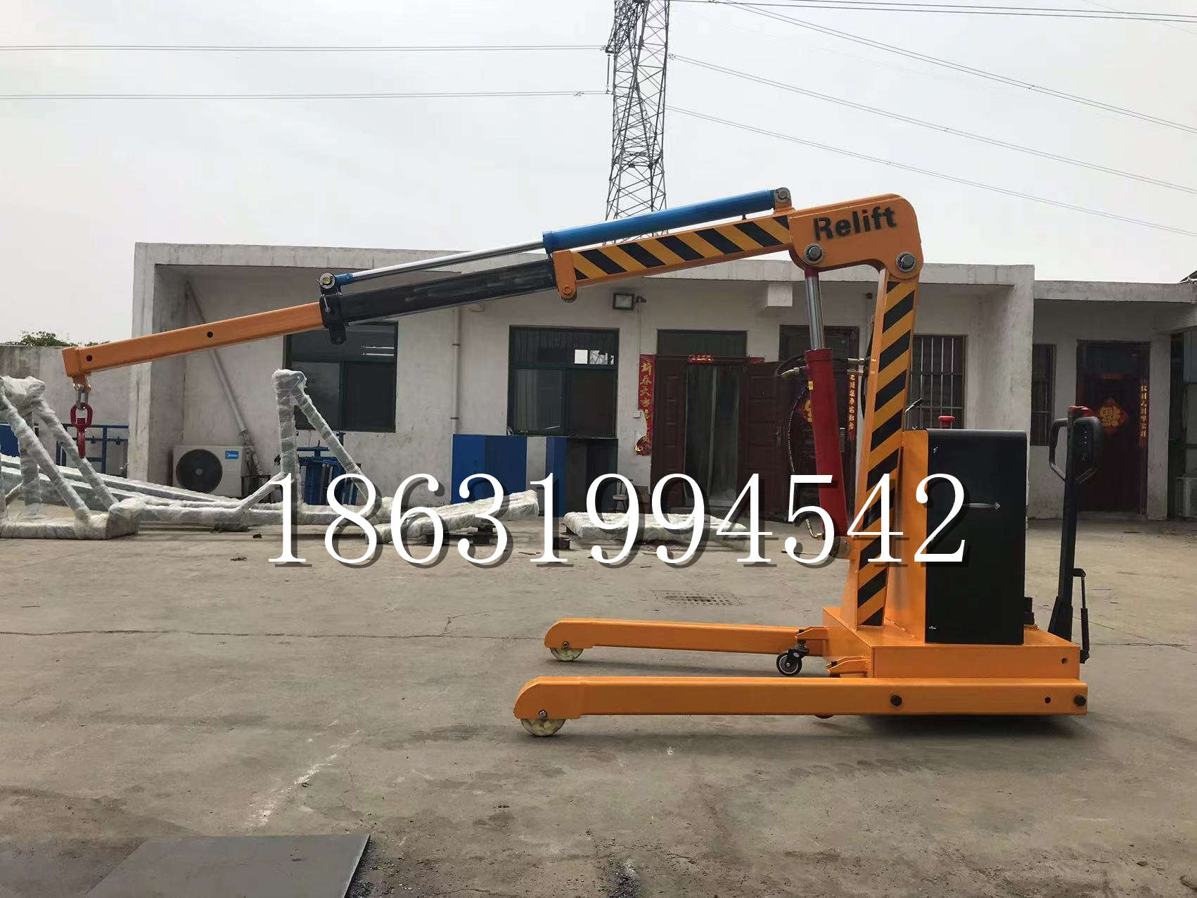 张北县久征定做3吨三轮随车吊 农用园林绿化移树吊 平板工程用小吊机