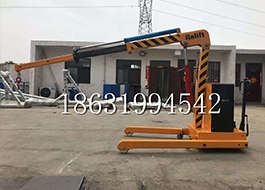 张北县随车吊机车载吊机出租车载吊机起重升降机小型履带吊随车吊机搬运